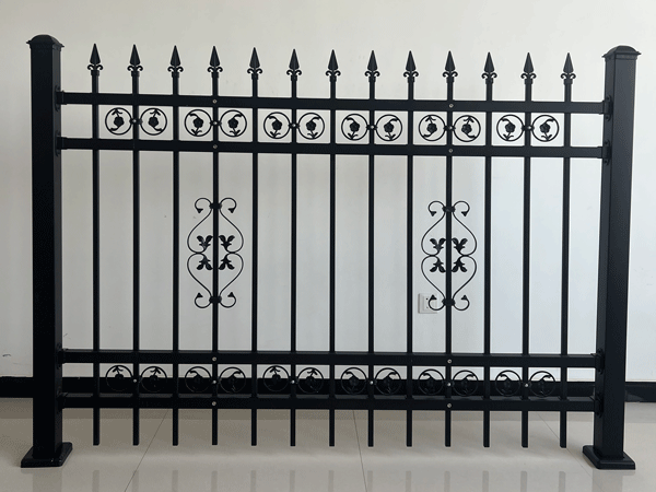 鋅鋼護(hù)欄(三道橫梁加花)30